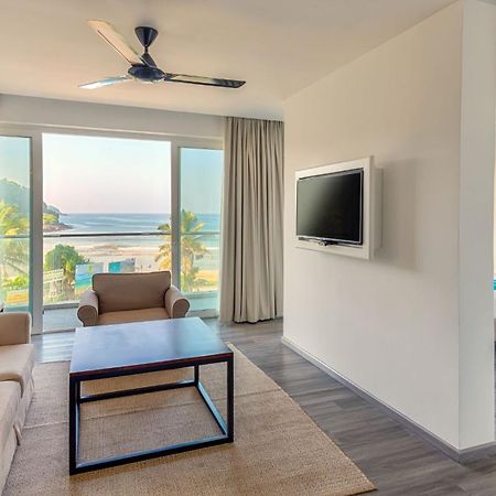 Blue Beach Galle Ngoại thất bức ảnh